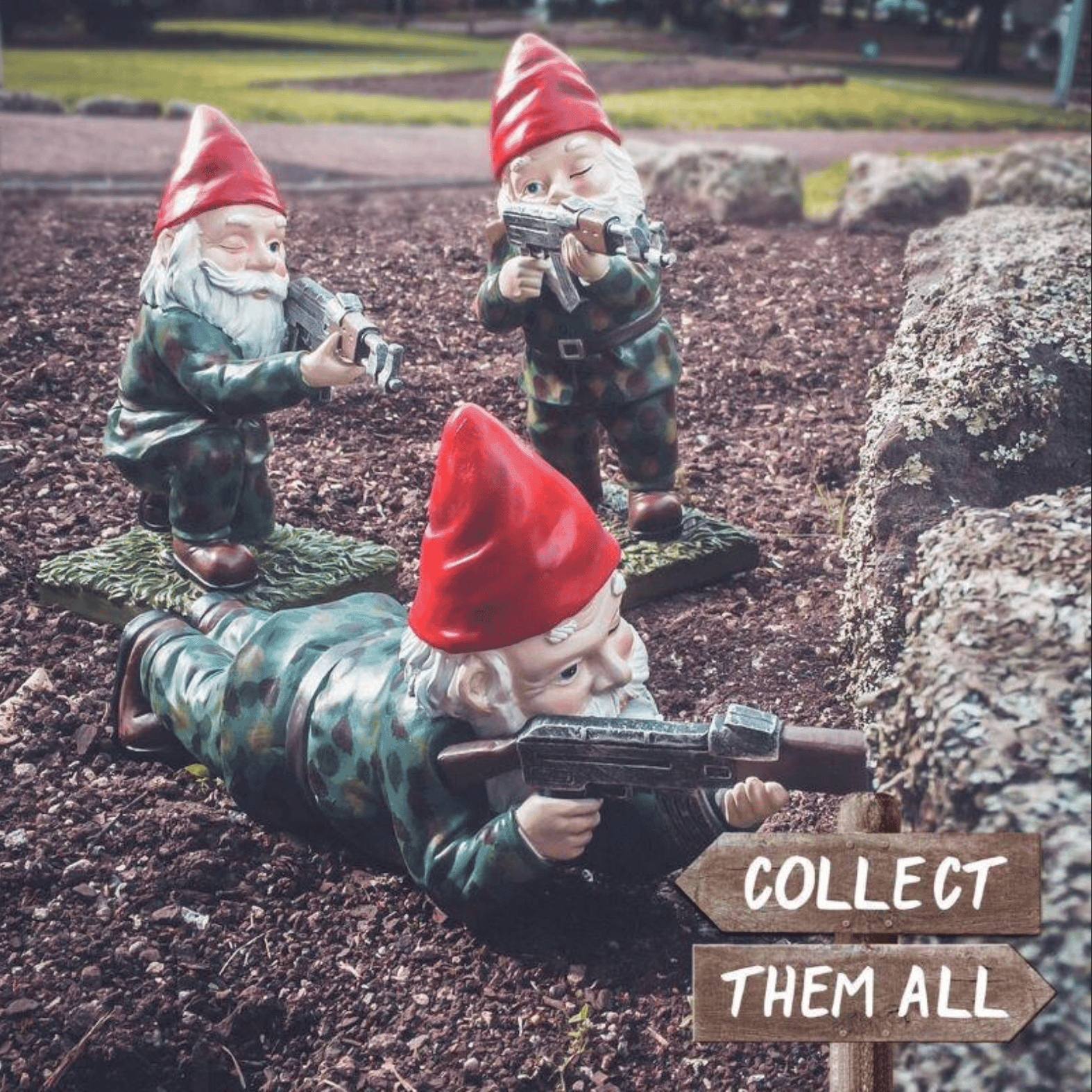 Army Garden Gnomes - dressowy